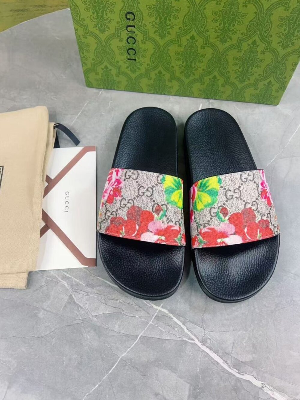 Gucci GG Supreme Floral Print Women Slide Sandals